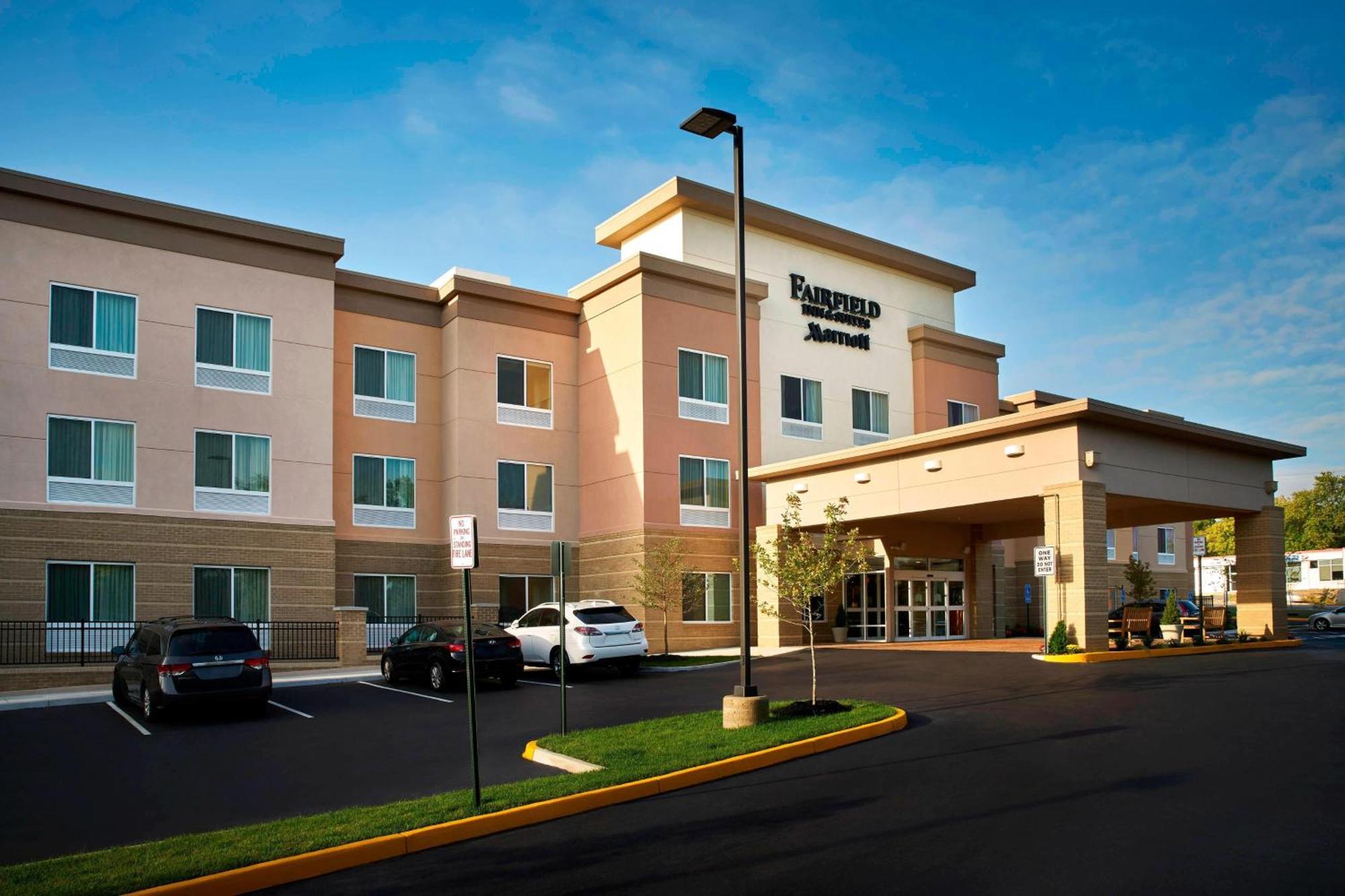 Fairfield Inn & Suites By Marriott Alexandria,Virginia Exterior photo